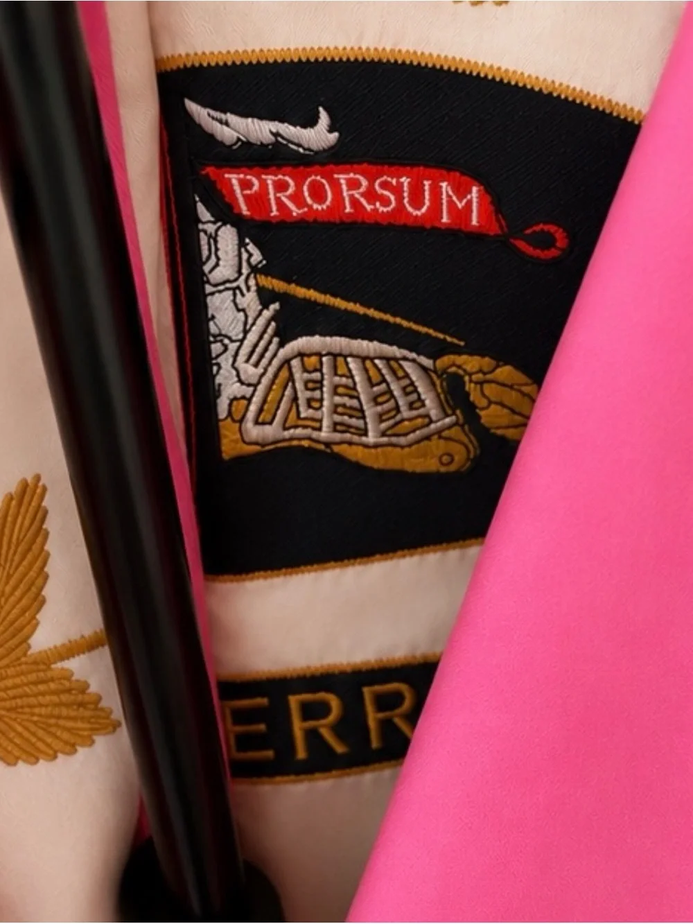 Burberry Prorsum Bright Pink Trench Coat – EU 38 / US 4 – New with Tags - Picture 5 of 6